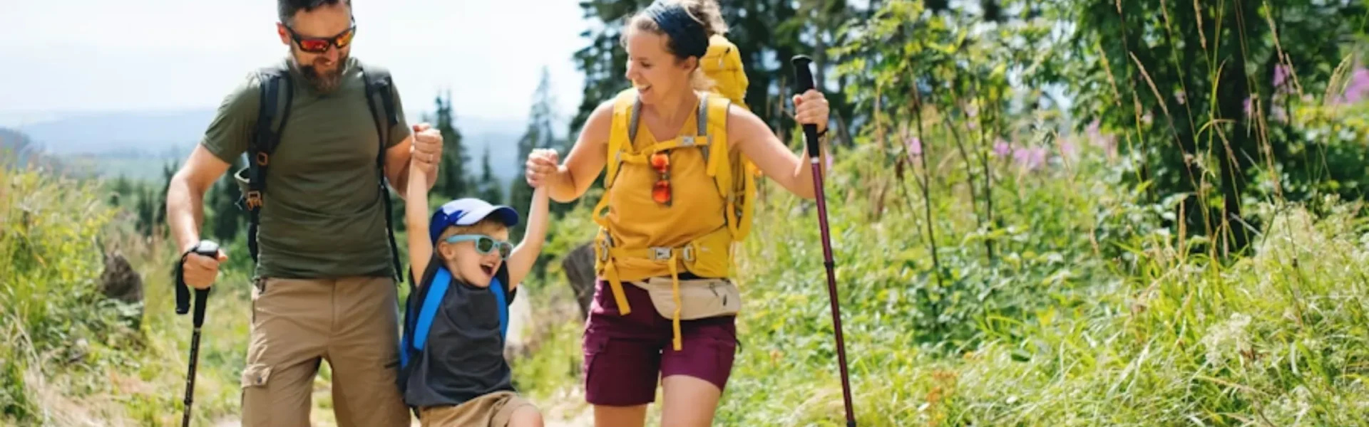 Best Family Friendly Hiking Trails Across America: Easy Walks & Kid Safe Routes