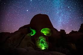Skull Rock Nature Trail in night