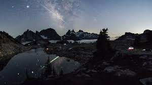 Alpine Lakes Loop in night