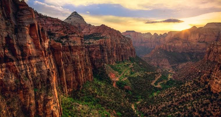 Best Time to Visit Zion National Park
